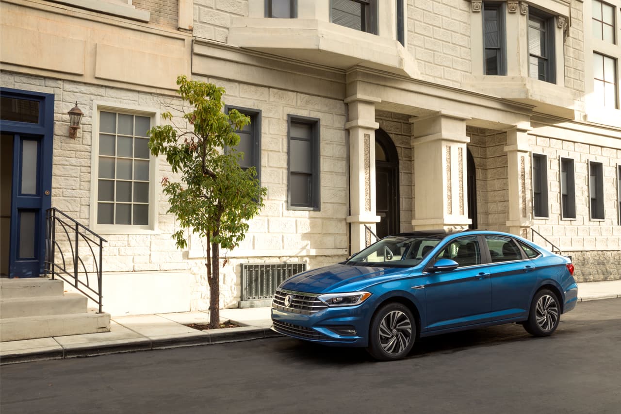 El Jetta fue trasladado a la plataforma 
<b>MQB del grupo Volkswagen,</b> la misma donde se ubican el Golf y la Tiguan, así como modelos Audi y SEAT.