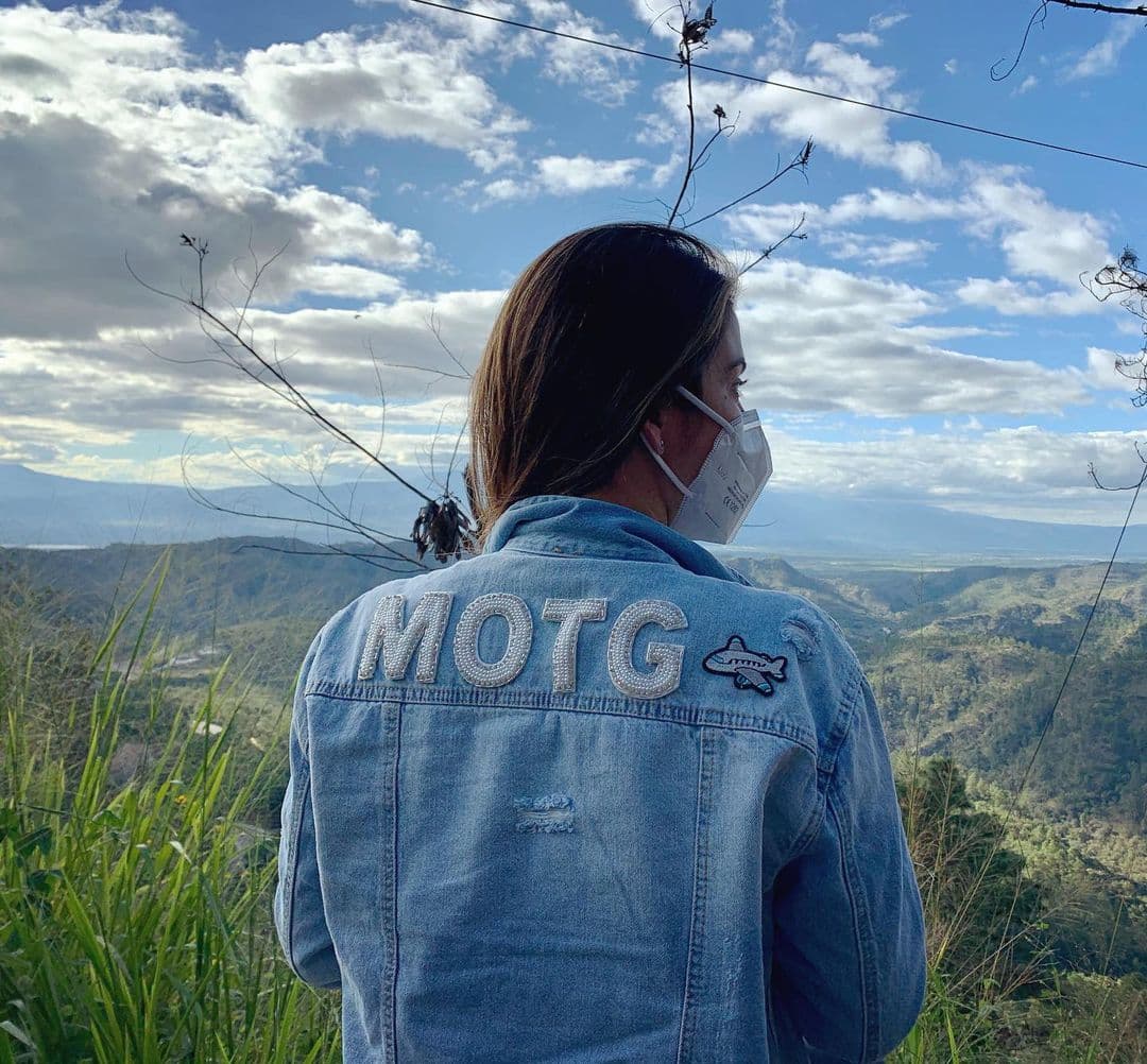 Maity Interiano On The Go. Nuestra reportera recorre cada rincón para traernos siempre las mejores noticias e información exclusiva a tiempo y solo para ti.