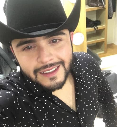 Por su libertad, el cantante pagó una fianza de 50 mil pesos mexicanos
<b> </b>(alrededor de 2,700 dólares).