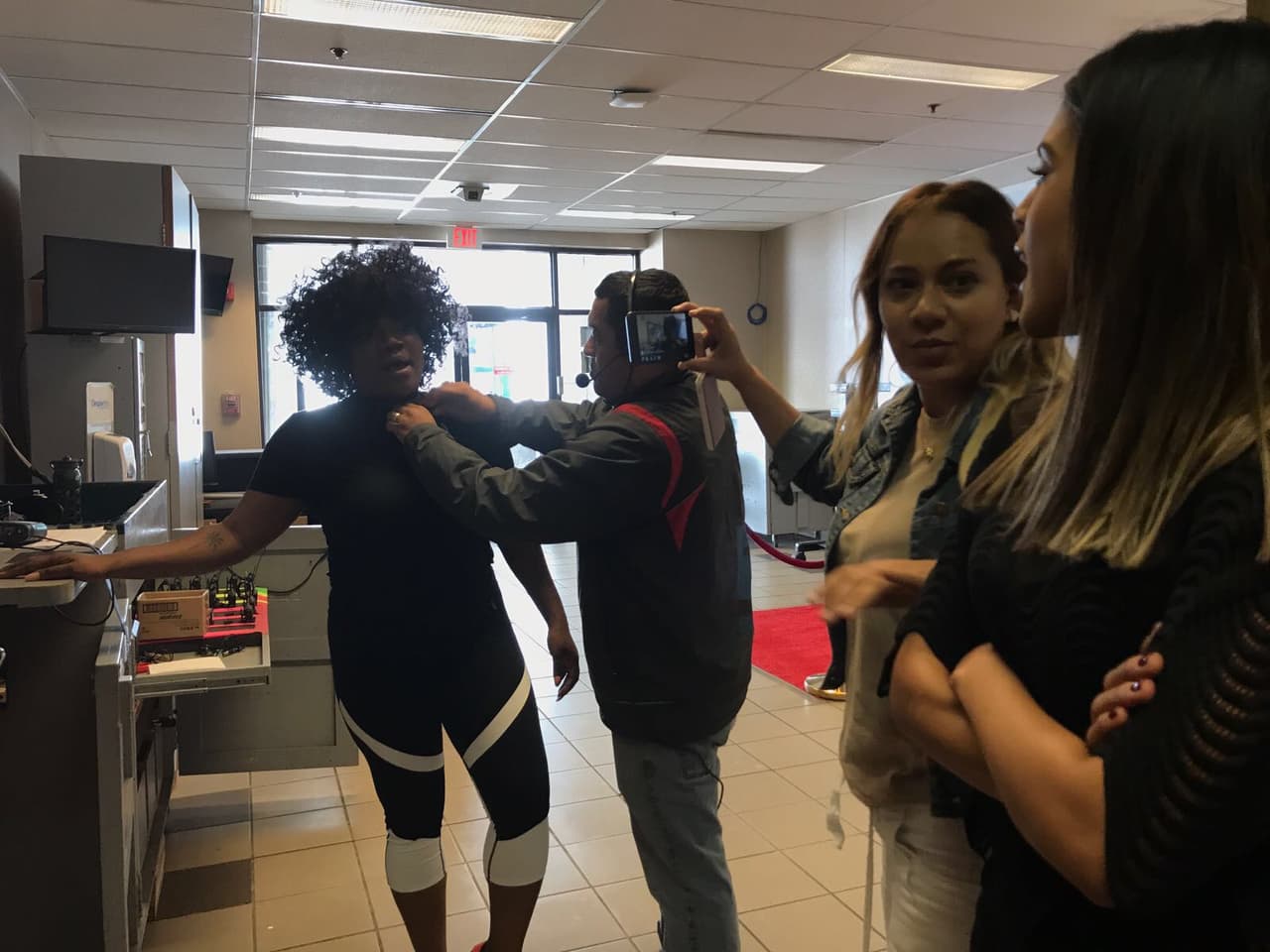 Llegó la hora de saber la verdad, Chikybombom entró dispuesta a aclararlo todo.