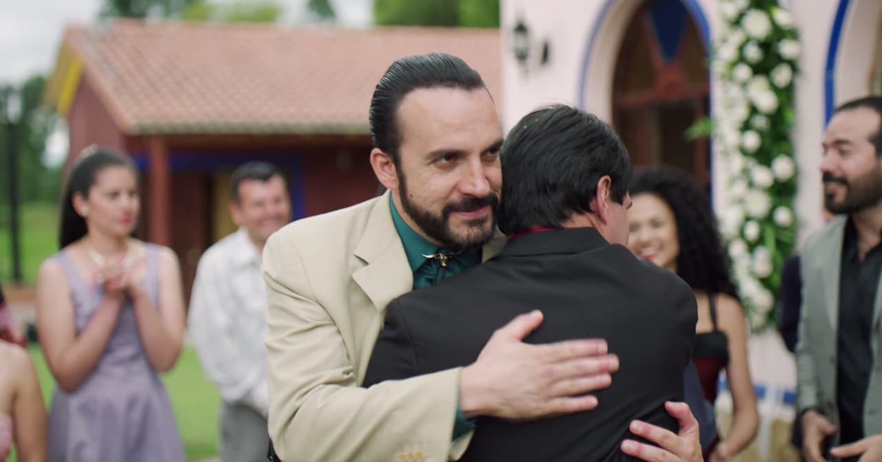 Arturo lleva mucho tiempo trabajando de la mano de Joaquín y no se perdió la boda de su socio.