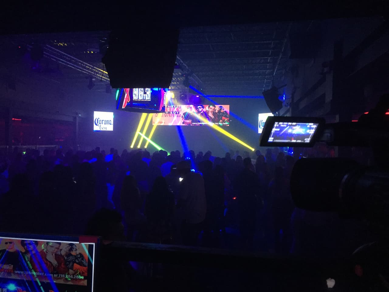 Los fans de La X se gozaron las mezclas en vivo de El Matatán el pasado viernes en la noche.