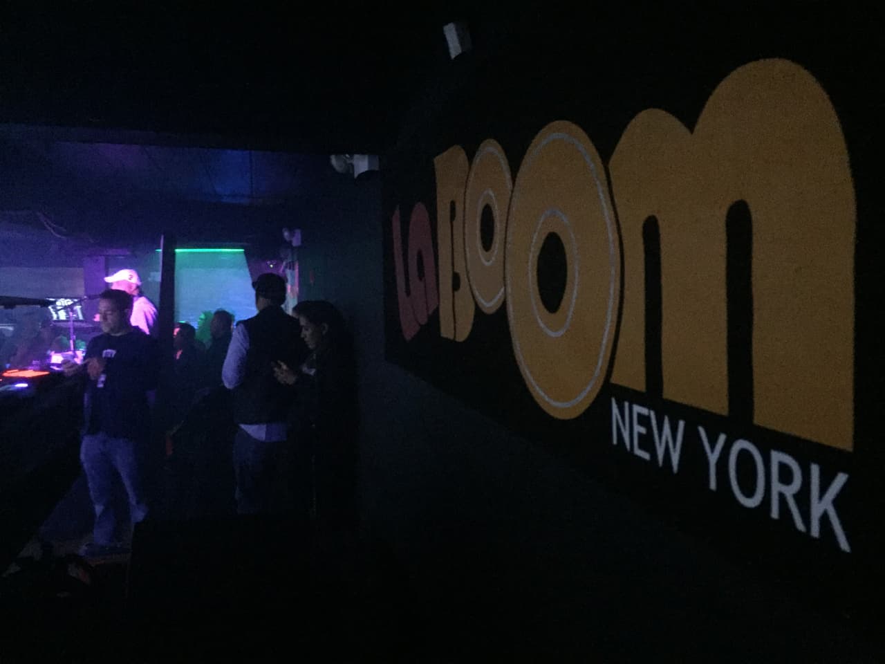 Los fans de La X se gozaron las mezclas en vivo de El Matatán el pasado viernes en la noche.