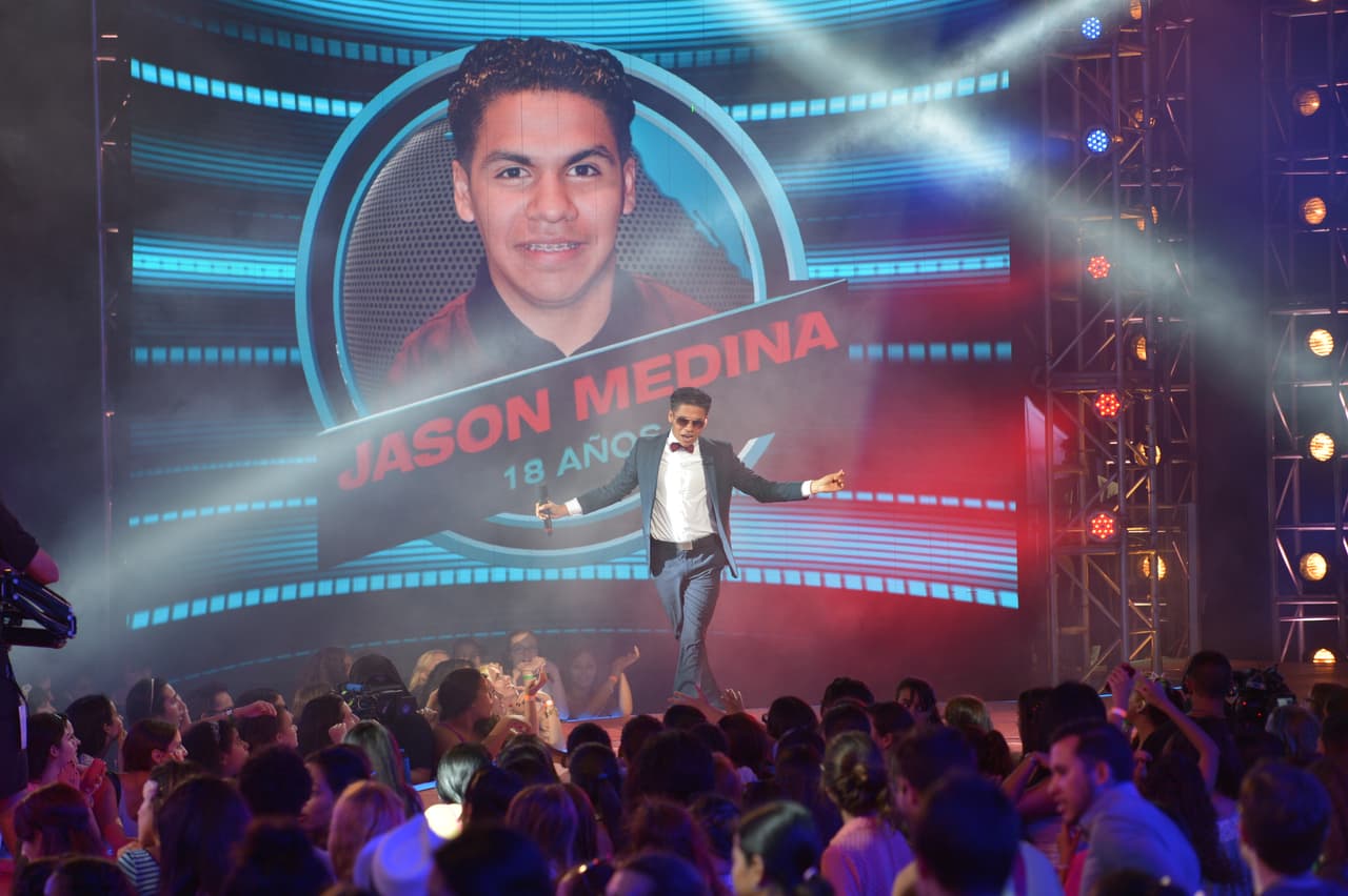 Esta ha sido la evoluvión de Jason en La Banda. Este chico made his momma proud! Jason es una inspiración para aquellos que han caído en las drogas. Las chicas no lo pasaron en su audición pero Ricky decidió darle una oportunidad y Jason se la comió con un tema de Bruno Mars.