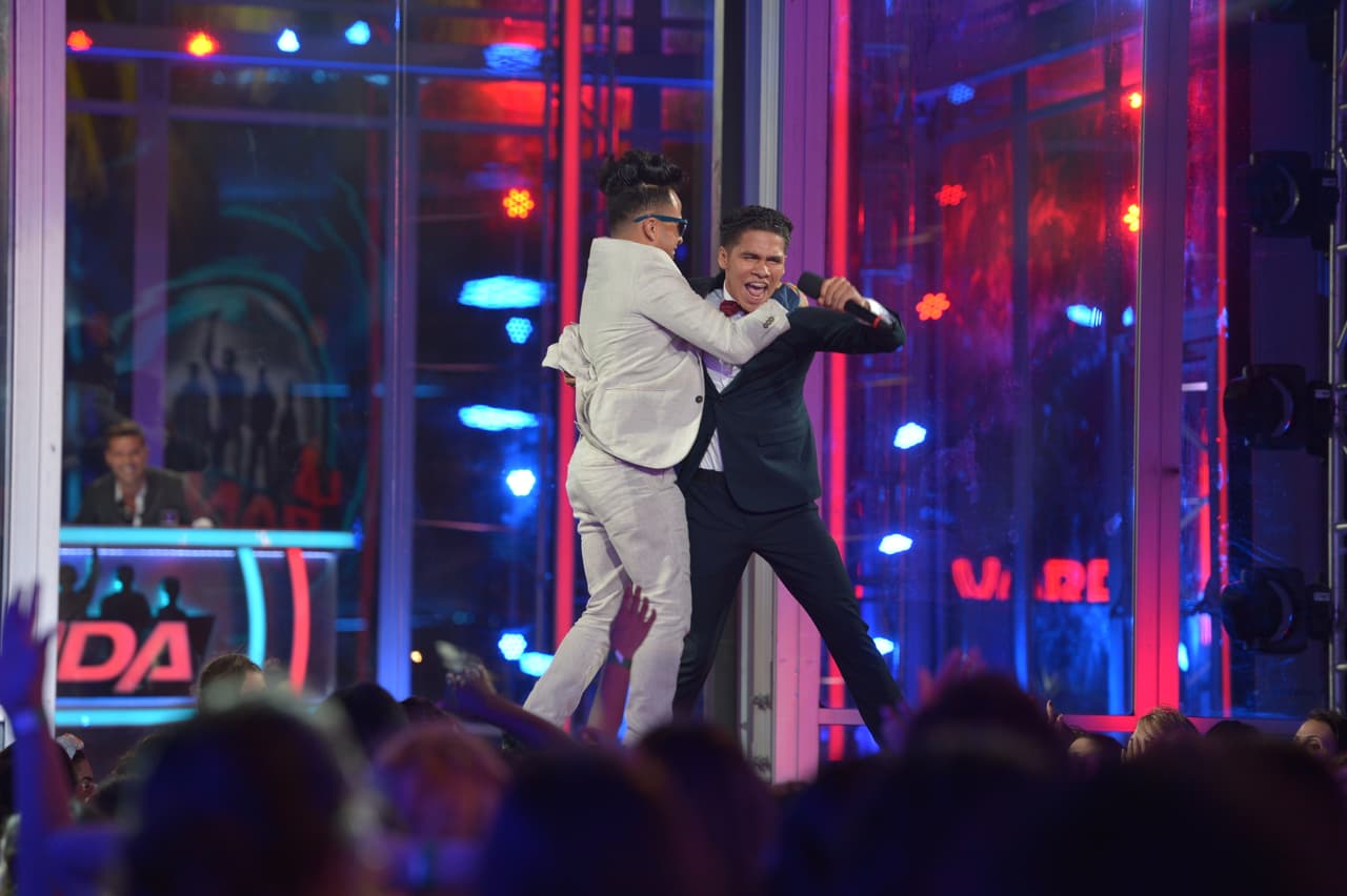 Esta ha sido la evoluvión de Jason en La Banda. Este chico made his momma proud! Jason es una inspiración para aquellos que han caído en las drogas. Las chicas no lo pasaron en su audición pero Ricky decidió darle una oportunidad y Jason se la comió con un tema de Bruno Mars.