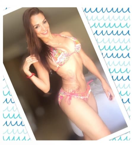 Poco después que Edwin Luna anunciara su separación, Alma Cero subió esta foto a su Instagram, tal vez para que viera que ella también tiene lo suyo.