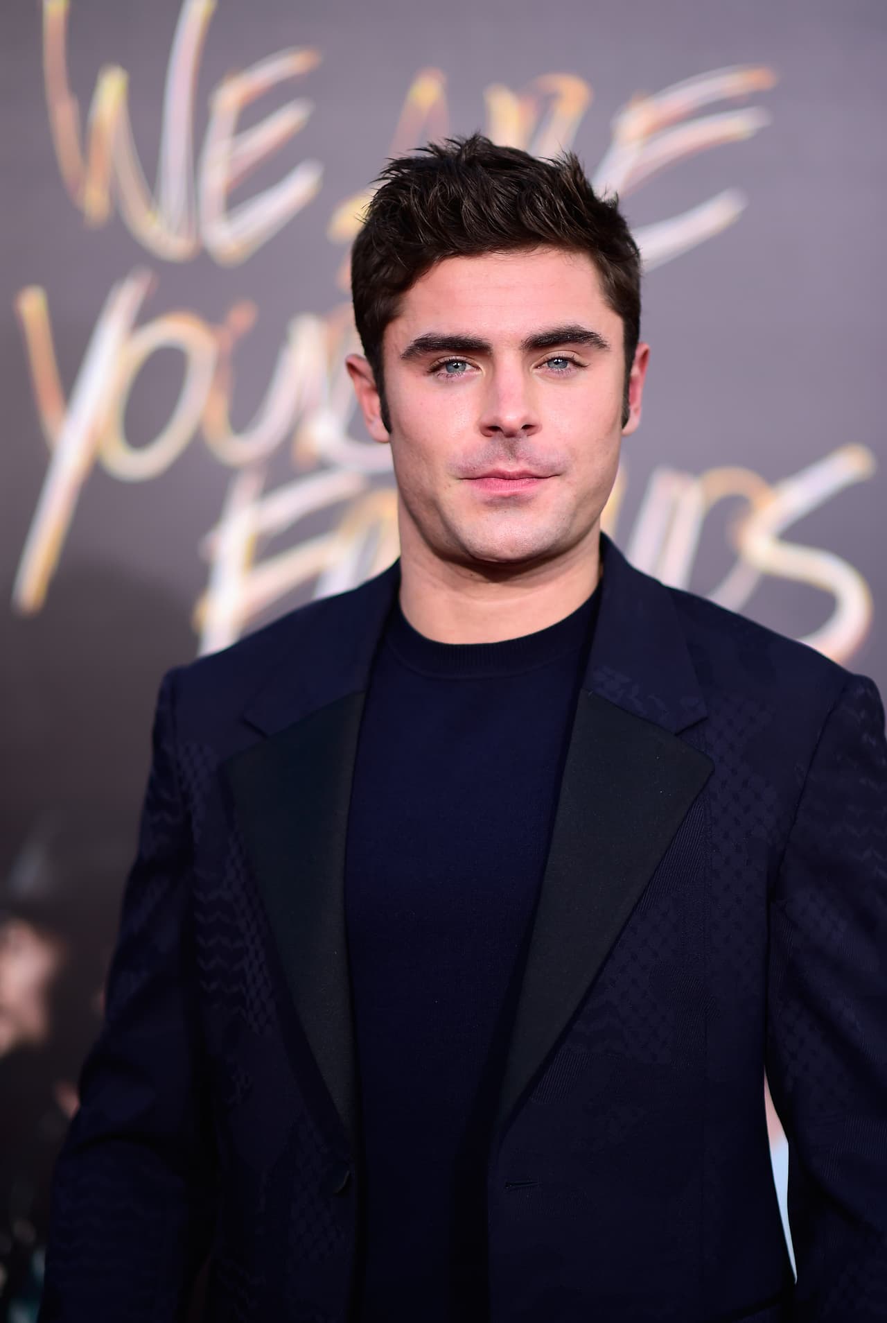 Finalmente tenemos a Zac Efron, aunque no estamos muy de acuerdo que haya sido el último lugar de esta lista, ¿o ustedes qué opinan?