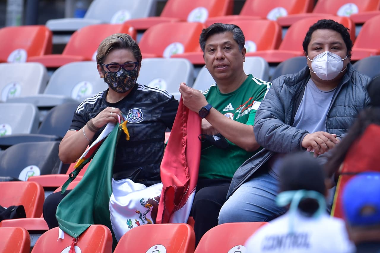 Pese a contar con el regreso a la titularidad de jugadores importantes como Lozano, 'Tecatito' y Edson, México igualó sin goles ante Costa Rica en el Azteca.