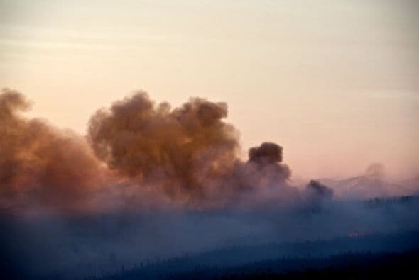 El director ejecutivo de la Corporación Nacional Forestal (Conaf), Aaron Cavieres, declaró a CNN Chile que hasta el momento ningún brigadista ha resultado herido.