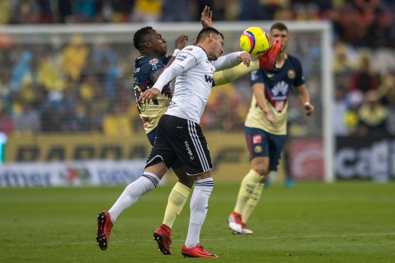 La afición americanista tenía gran expectativa de ver al planten completo con la incorporación de los refuerzos extranjeros que llegaron con el torneo ya iniciado.