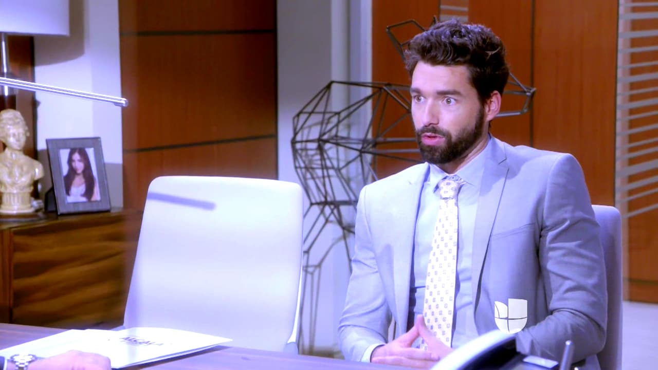 Y para ganarse la confianza de Othón, Federico está dispuesto a convertirse en su aliado.