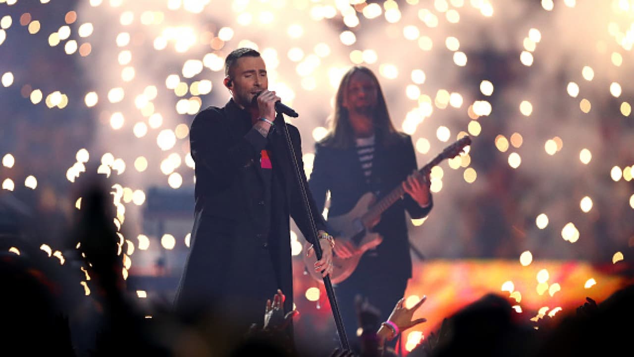 
Maroon 5 requerirá a fanáticos prueba de vacunación contra el covid-19 o examen negativo en su concierto en Dallas 