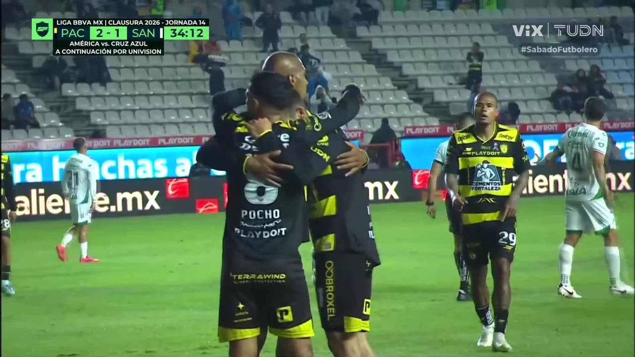 ¡Doblete del 'Pocho' Guzmán! Pachuca le da la vuelta al marcador con golazo