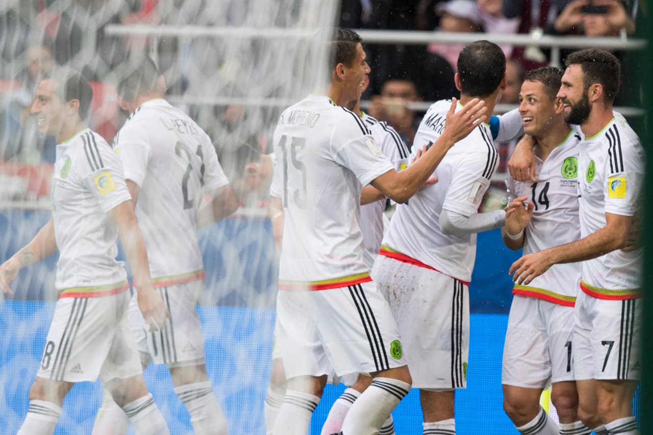 La unidad del equipo mexicano quedó comprobada en este partido, donde se notó la solidaridad y la alegría entre los jugadores.