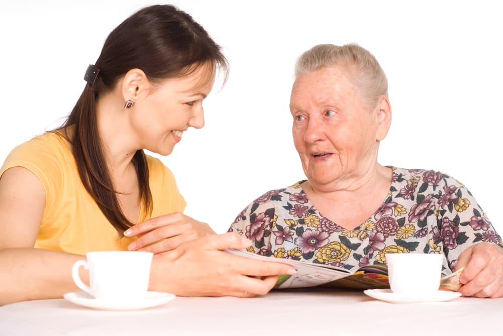 <b>Leo en julio del 2018: tu actitud será muy receptiva en este ciclo de cumpleaños</b>
<br>
<u>Eclipse de tu regente, el Sol, el día 13 en Cáncer. Júpiter directo el día 10. Mercurio entra retrógrado en Leo el día 26.</u>
<br>Julio es tu mes de cumpleaños que comienza el día cúspide 22 o 23 según el lugar donde vivas y el cambio de hora. Durante este ciclo de eventos importantes que afectan tu signo, como el eclipse de tu regente, el Sol, y el tránsito directo del planeta Júpiter el día 10, tu actitud será muy receptiva y estarás abierto a los consejos y recomendaciones de personas experimentadas y los problemas se solucionan de manera armónica y sin peleas.