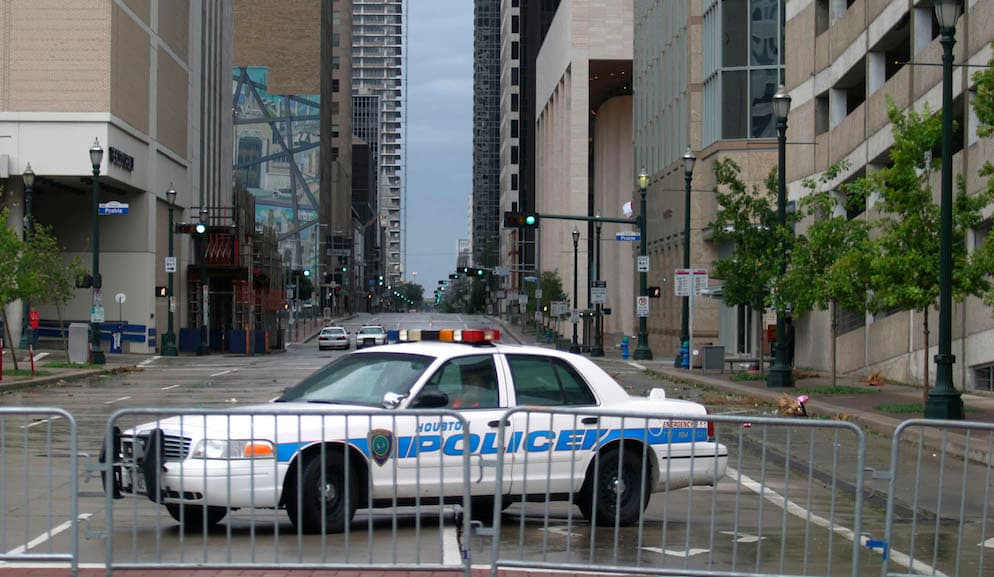 Reportan persecución policial a sospechoso de robar vehículo en el área de Galleria