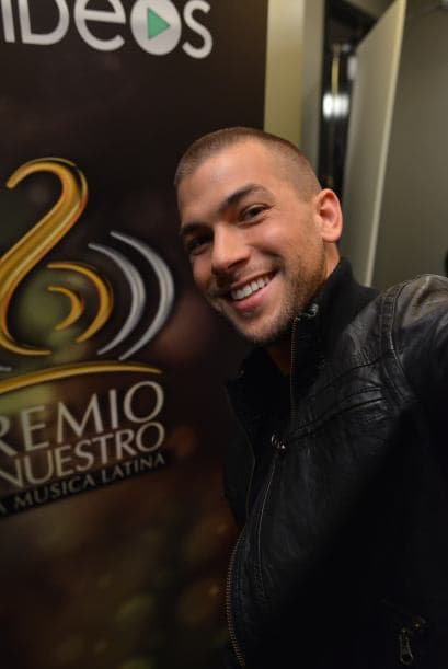 Carlos McConnie nos demostró que si se sabe tomar una buena 'selfie'.