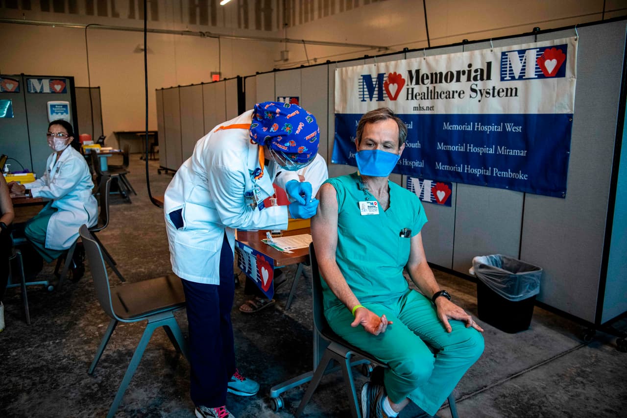 El Jackson Memorial ubicado en el condado Miami-Dade y el Memorial Hospital en Broward, son de los 5 hospitales de Florida seleccionados para distribuir la vacuna.
