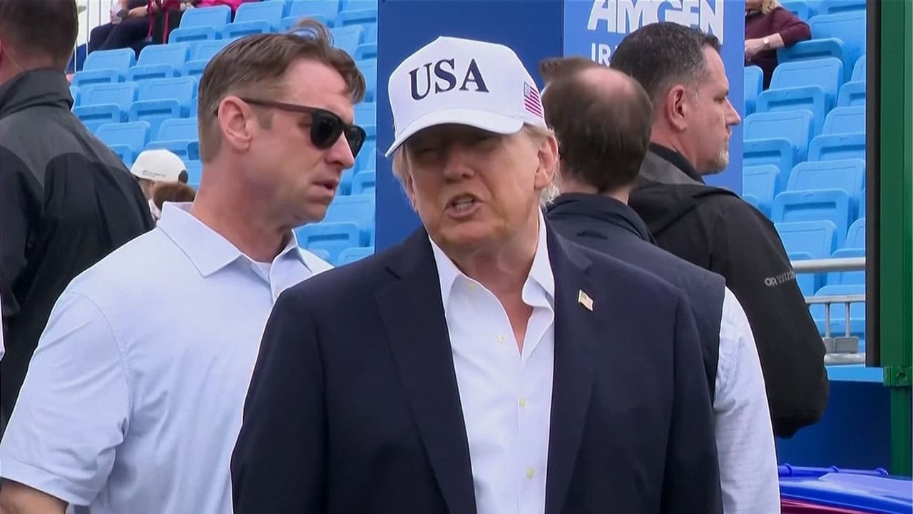 "Somos el país más avanzado del mundo y quiero que siga siendo así": Trump sobre advertencias por inteligencia artificial