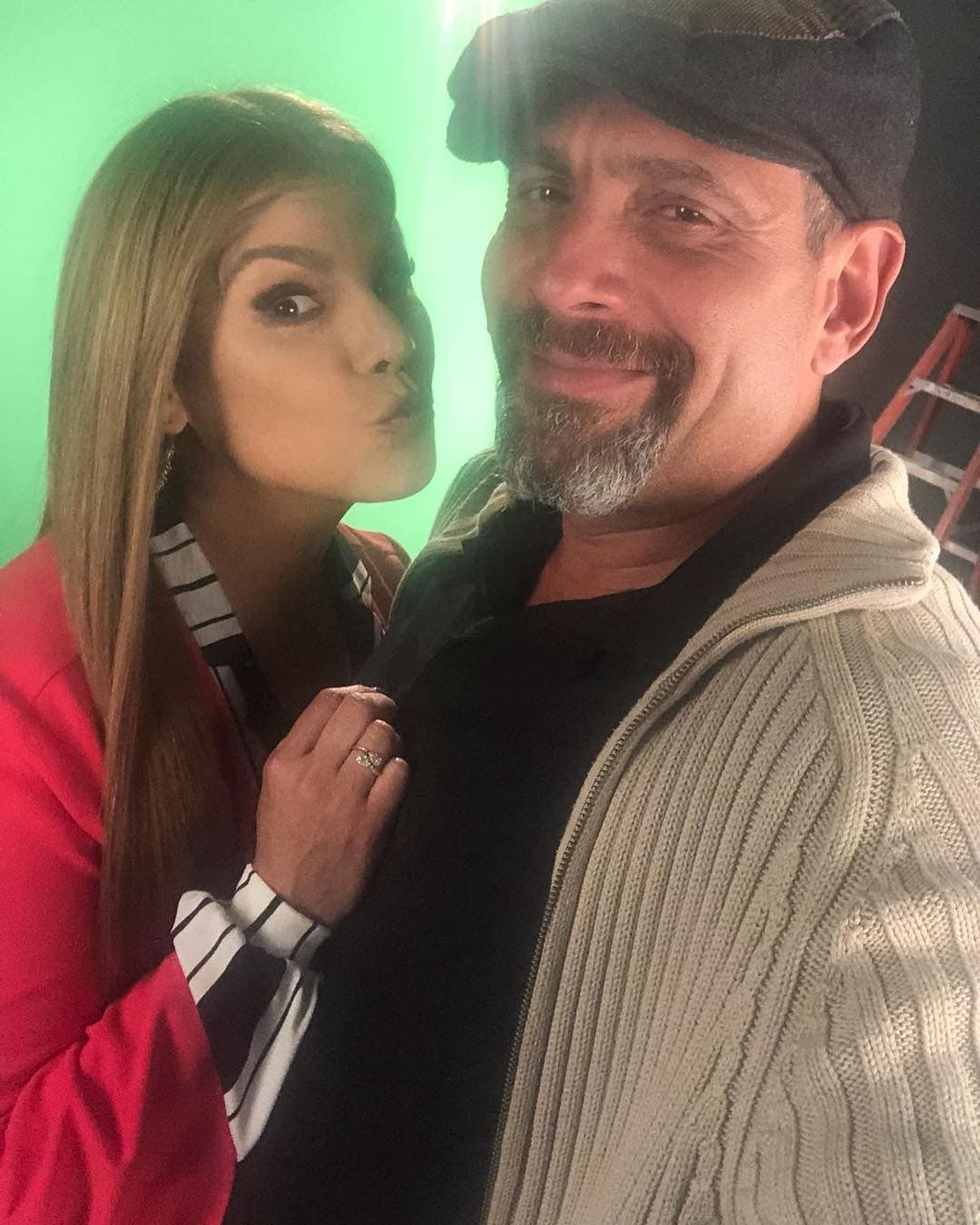 Para su sorpresa, su esposo un día le repitió esas mismas palabras: “Una vez, sin saber que mi papá me había dado ese consejo, Billy me lo dijo así mismo: 'Estamos juntos porque nos amamos y queremos estar juntos'. Es una chulería escuchar eso de quien amas”.