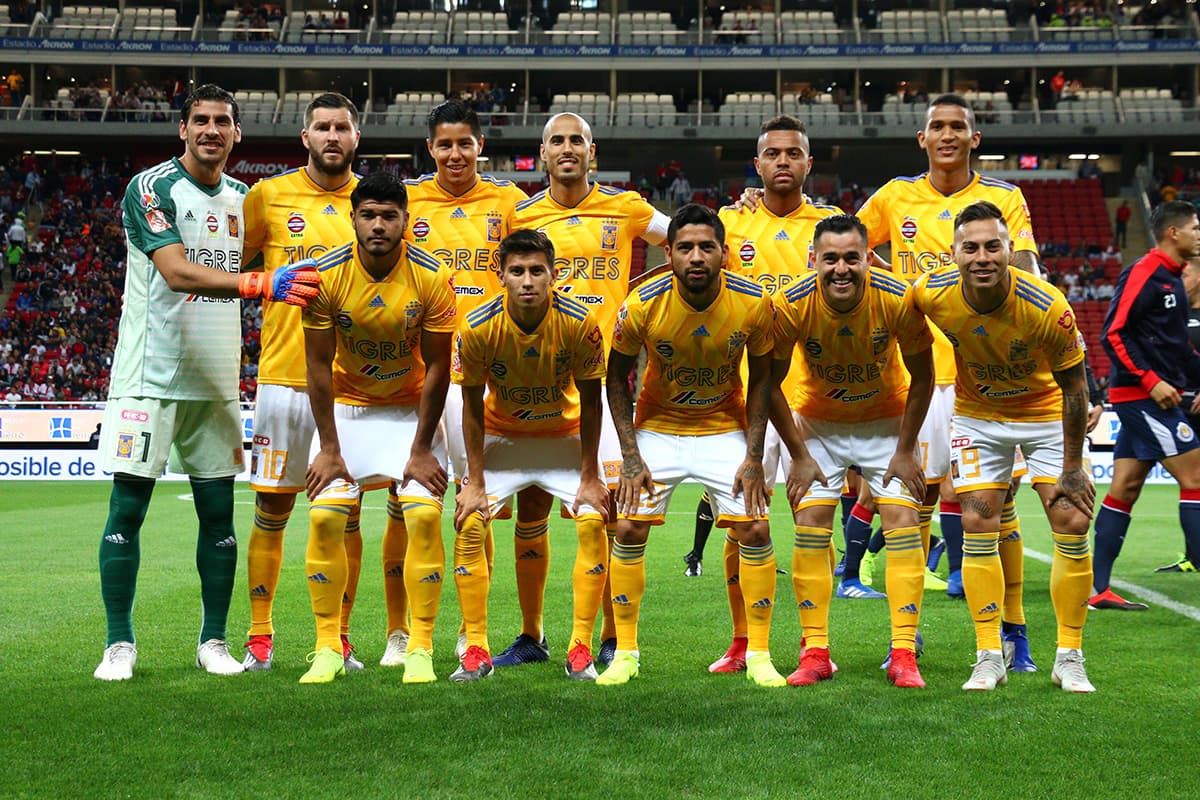 Con 29 puntos, Tigres debe esperar por los juegos del domingo de Pumas, Santos y Toluca para saber su posición y rival en la Liguilla.