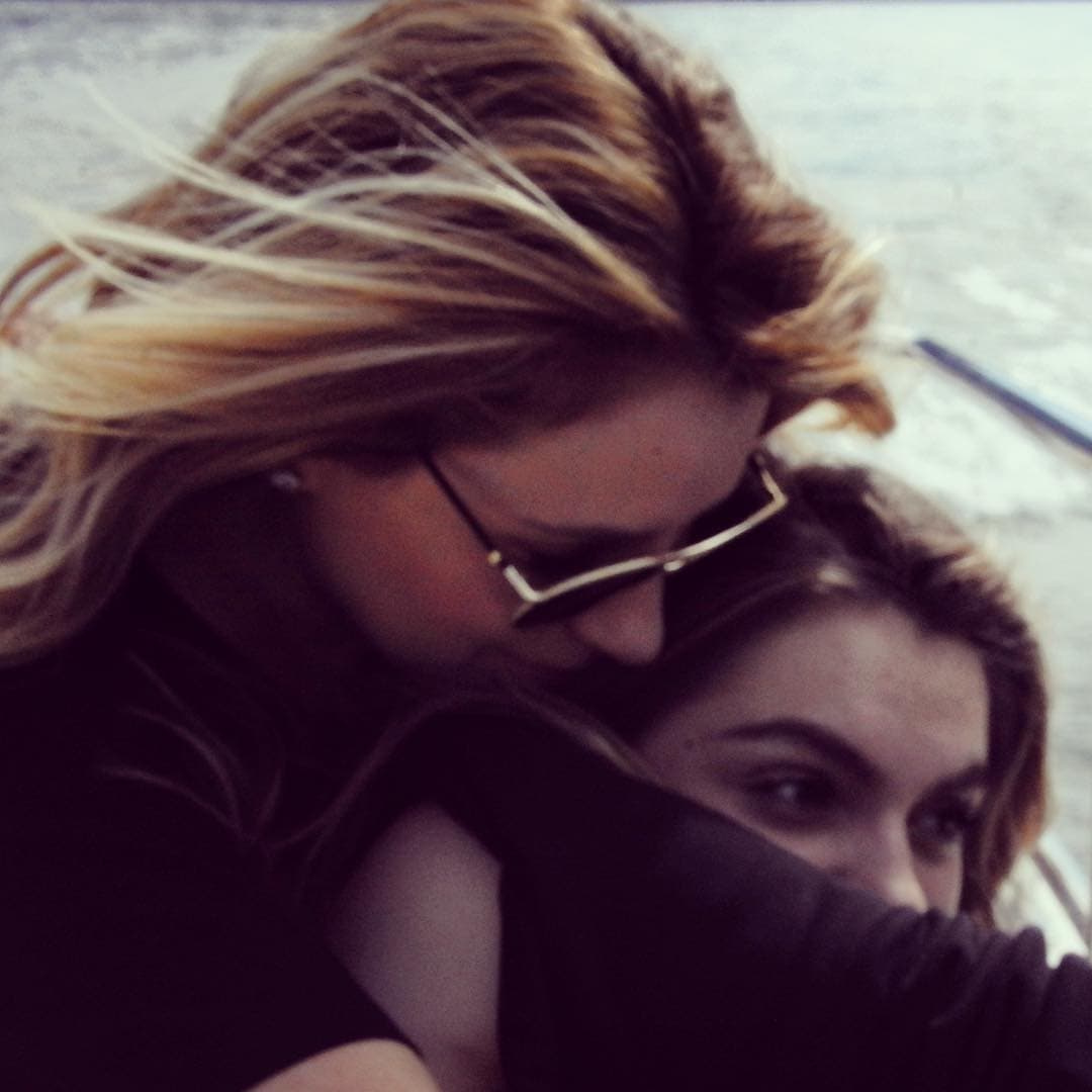 Siendo 
<b>Sofía Castro</b> su sucesora dentro del mundo de las telenovelas, hecho que lo ha orgullecido como mamá.