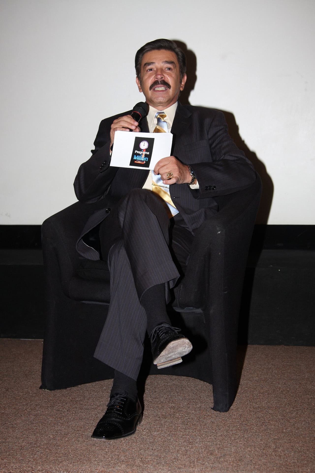 Lucía Mendez escribió: "Mi querido @JORGEODEPINEDO Te mando bendiciones, qué bueno que no pasó a mayores! Te mando muchos saludos".