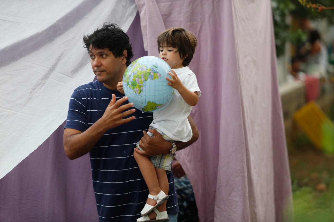 "
<b>No sé nada nuevo</b>, no hay comentarios", dijo el hermano de Shakira.
<br>