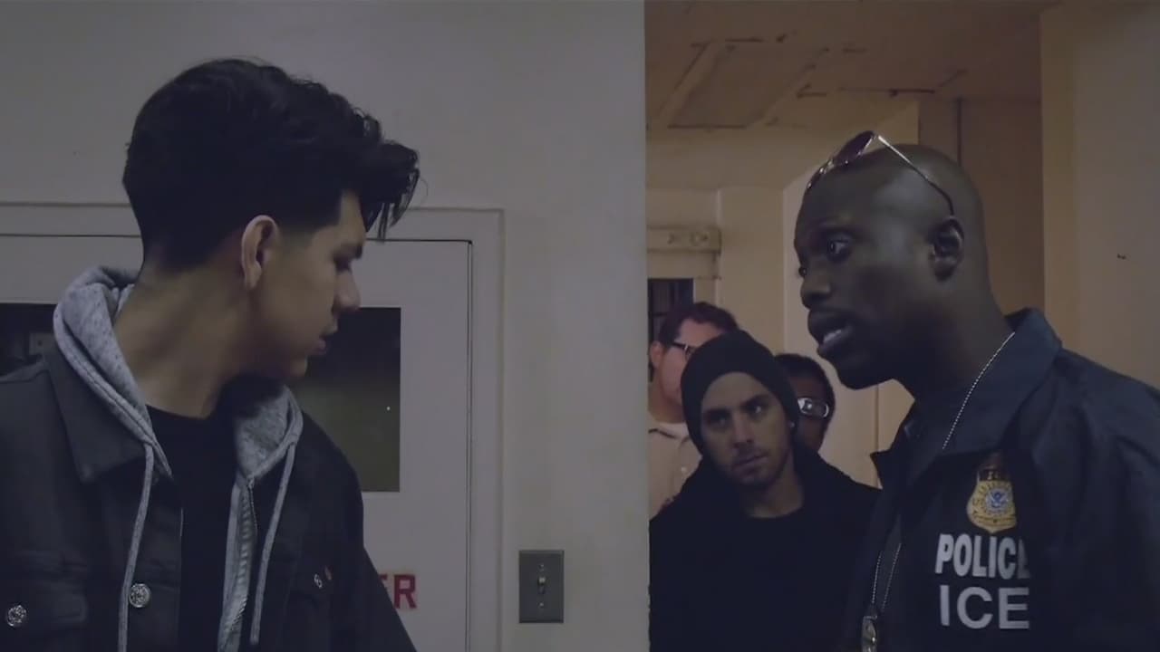 Un cortometraje recrea operativos de ICE para que los migrantes conozcan sus derechos