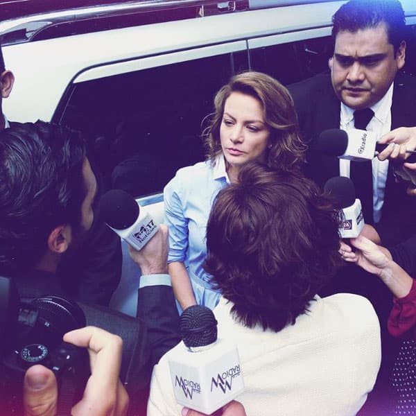 No cabe duda que Silvia siempre escoge personajes que le representan un reto. ¿Te parece atractiva la trama de 'La Candidata'?