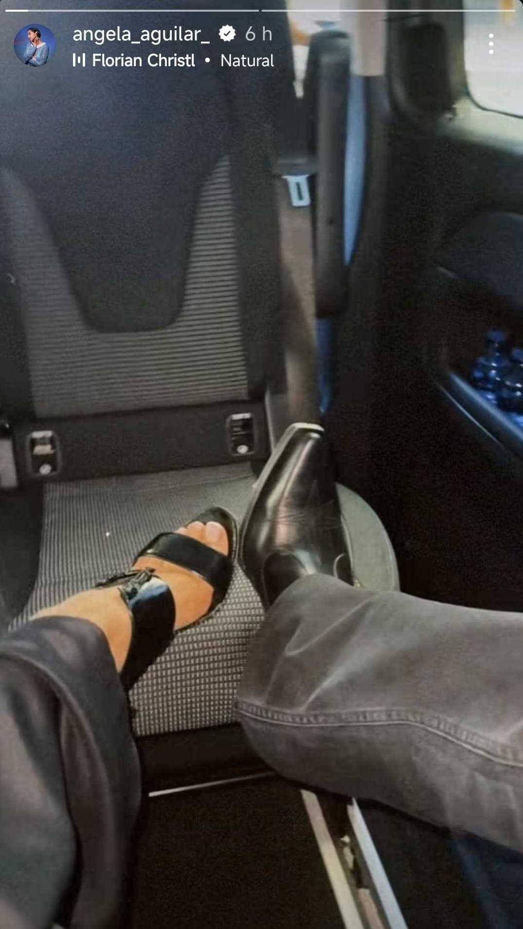 Ángela Aguilar aparentemente se presumió al lado de Nodal.