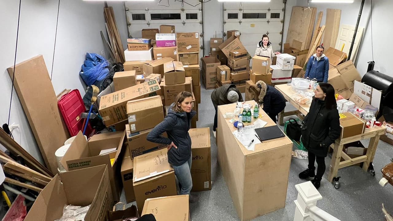 Las cuadrillas de voluntarios trabajan desde el viernes 25 de febrero a nivel nacional