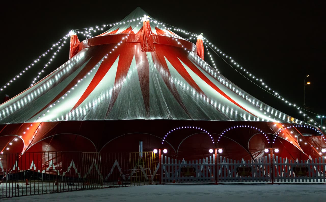 Llega el Cirque Italia a Gurnee Mills