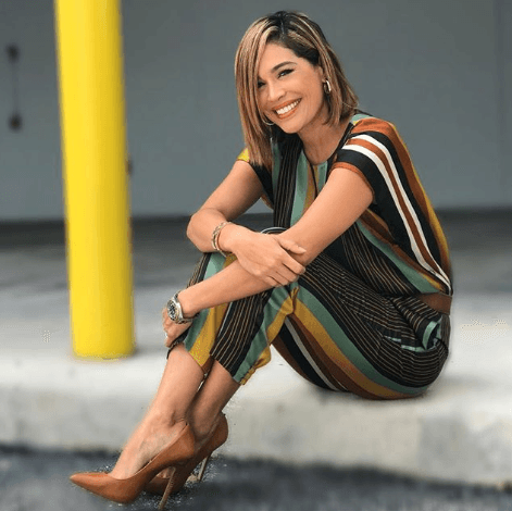 La velocidad con la que vivimos la vida provoca que no nos demos cuenta de pequeños detalles que marcan la personalidad de una persona. Tal es el caso de Karla Martínez quien siempre tiene un gesto mexicano y pocas veces logramos ver, pero aquí te los contamos.