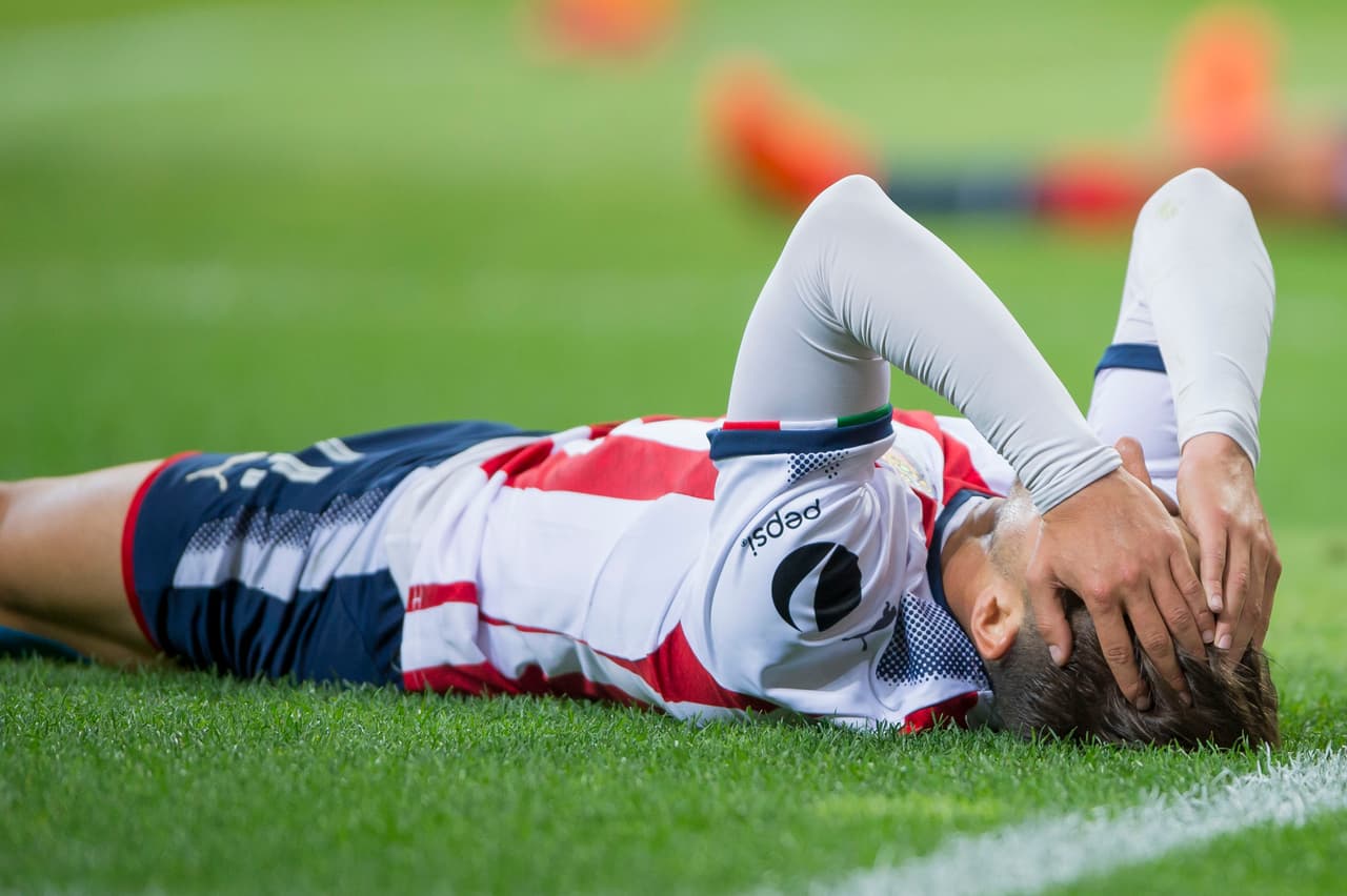 Chivs no levanta y Tigres no supo concretar las oportunidades que generó. Al final terminaron empatando sin goles.