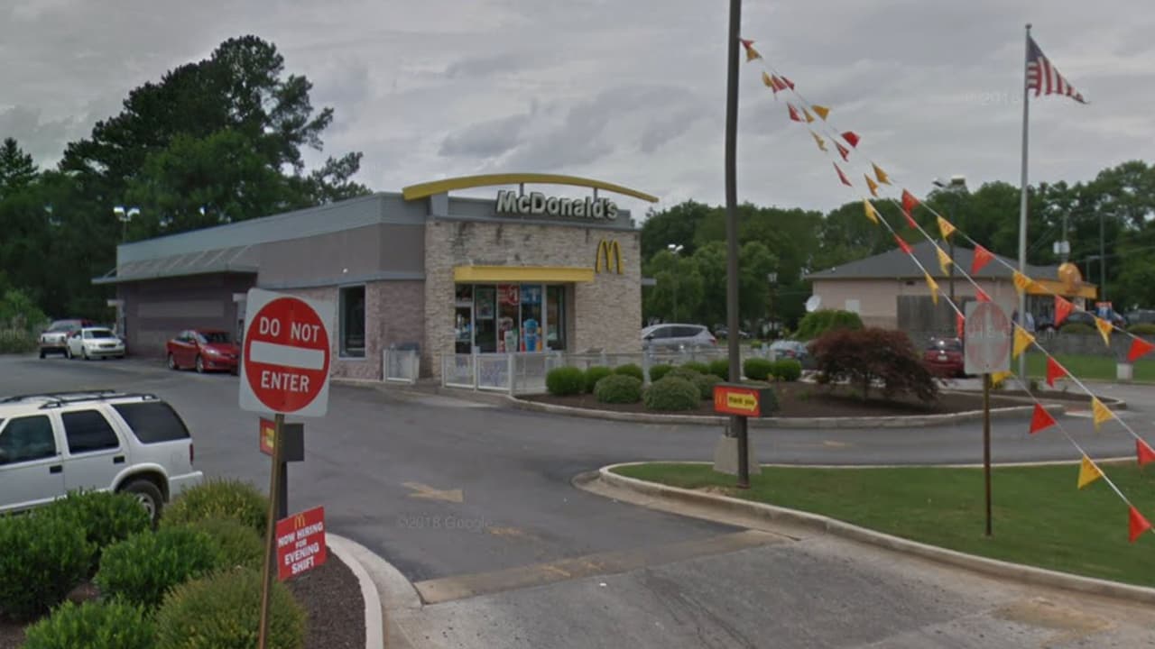 Empleado de McDonald’s de Georgia tenía hepatitis; urgen a clientes a vacunarse