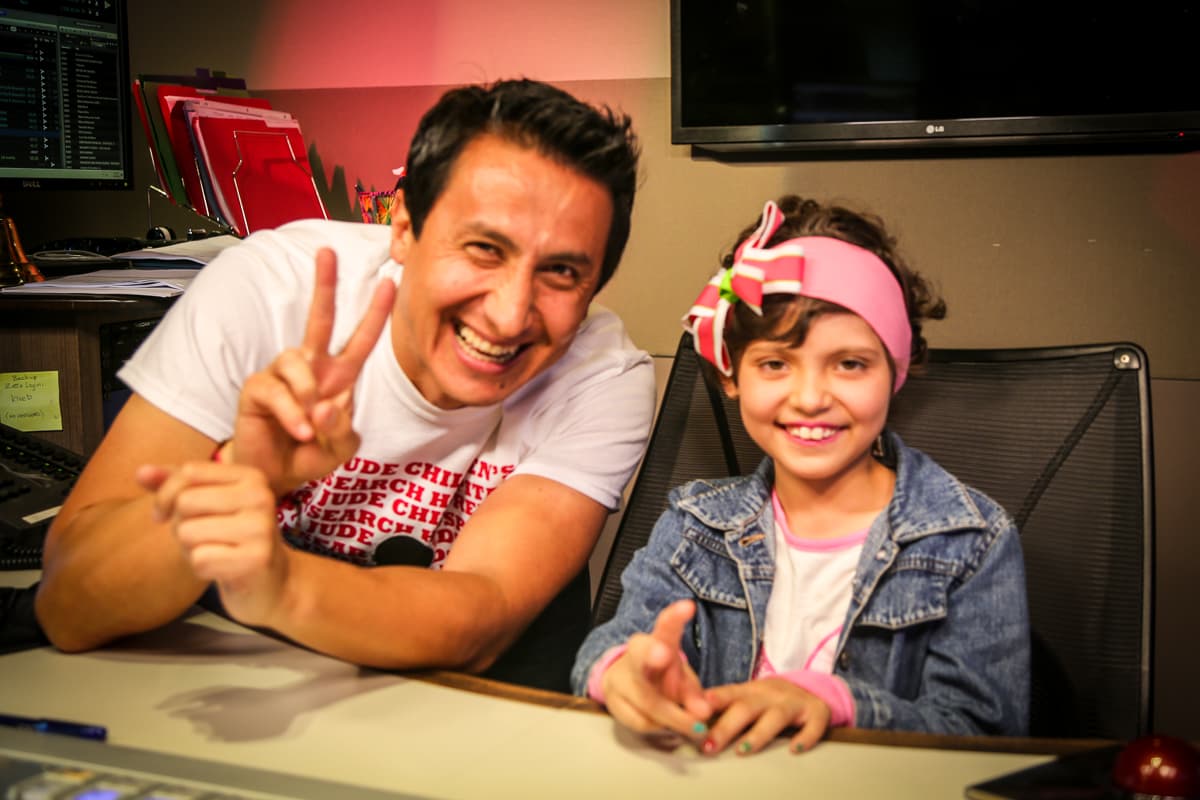 Ysaac Alvarez y la bella Sarah