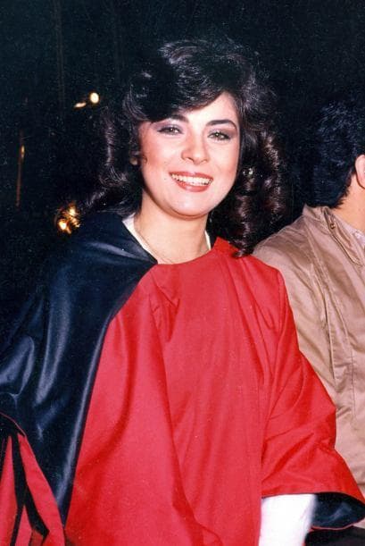En el ámbito profesional, Victoria Ruffo ha estado llena de éxitos. En 1983 consiguió su primer protagónico en 'La fiera' y desde ese momento se convirtió en una de las actrices de telenovela preferidas por el público.