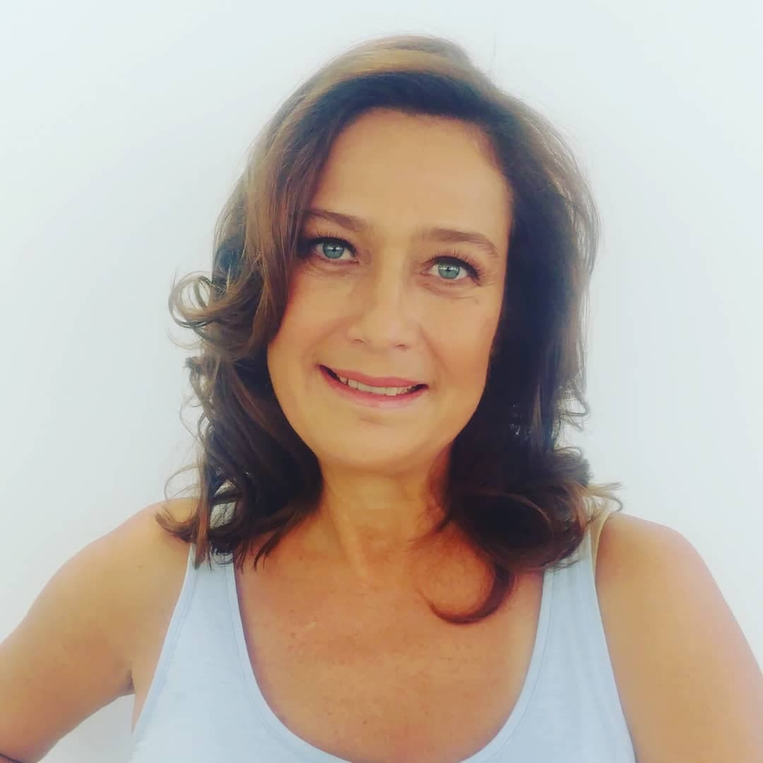 Y es que la actriz
<b><a href="https://www.univision.com/famosos/alfredo-adame-no-le-ha-pagado-a-diana-golden-la-demanda-que-perdio-y-la-actriz-espera-que-el-juez-lo-obligue-fotos" target="_blank">le ha exigido el pago</a></b> de casi 900 dólares que le impuso un juez luego de que ella le ganó una demanda que interpuso desde finales de 2018 por daño moral y difamación.
<br>