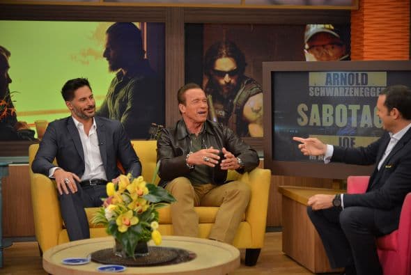 Arnold Schwarzenegger y Joe Manganiello en Despierta