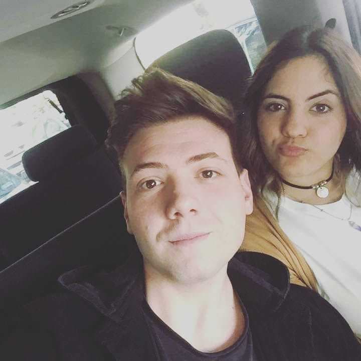 La primogénita del actor vive en Tucumán, Argentina, en donde es dueña de una peluquería y consultorio médico caninos.