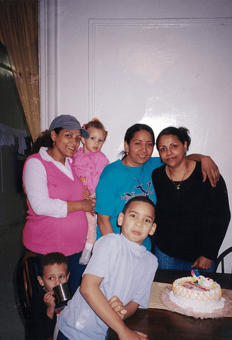 Elison sabe lo que es tocar fondo. Gracias a la música, él ha sabido salir adelante. Elison es una inspiración para todos nosotros.