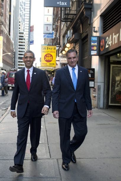 El boricua Louis Ortiz pasó del desempleo a ser un imitador de Barack Obama. El padre puertorriqueño del Bronx es idéntico al primer mandatario. Hoy cuenta con un documental que narra su transformación. (crédito de foto: Bronx Obama Movie)