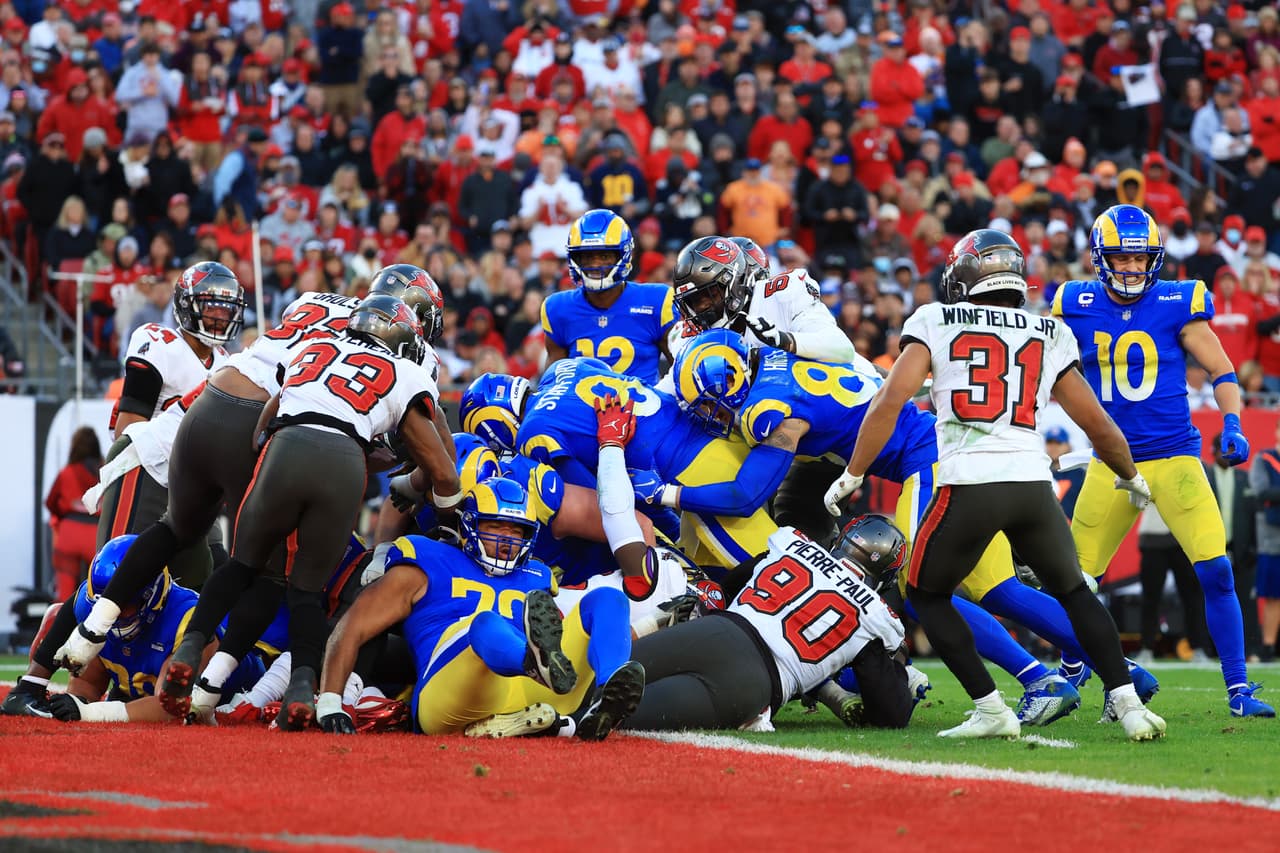En un partido con final cardiaco los Rams derrotaron a Tampa Bay que estaban en busca de lograr el bicampeonato en la NFL.