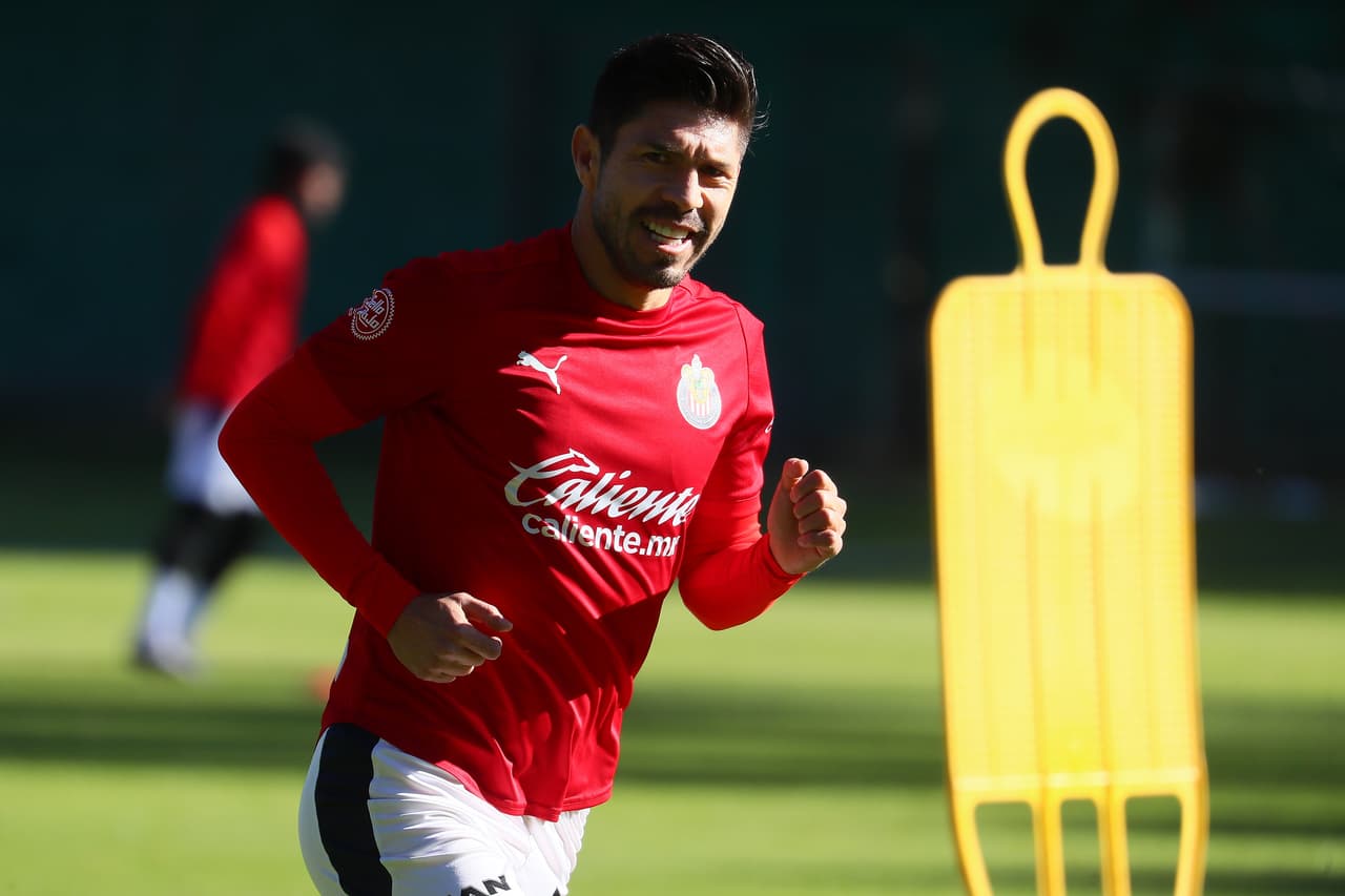 Las Chivas del Guadalajara se preparan con fuertes entrenamientos en Verde Valle para su primera fecha del torneo Guard1anes 2021, que será este viernes a las 19:30 ante el equipo de Puebla en el Estadio Cuauhtémoc.