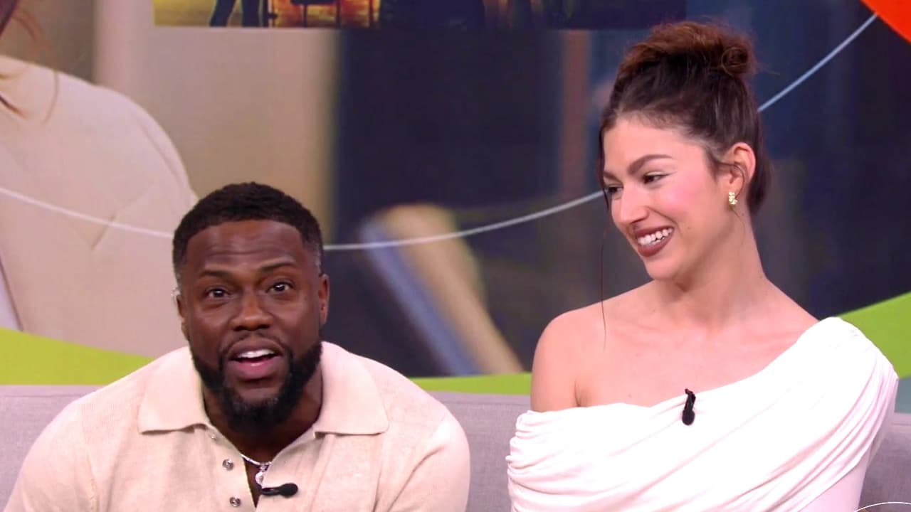 Jugamos con Kevin Hart y Úrsula Corberó a atrapar dinero en el aire: mira quién fue el ganador