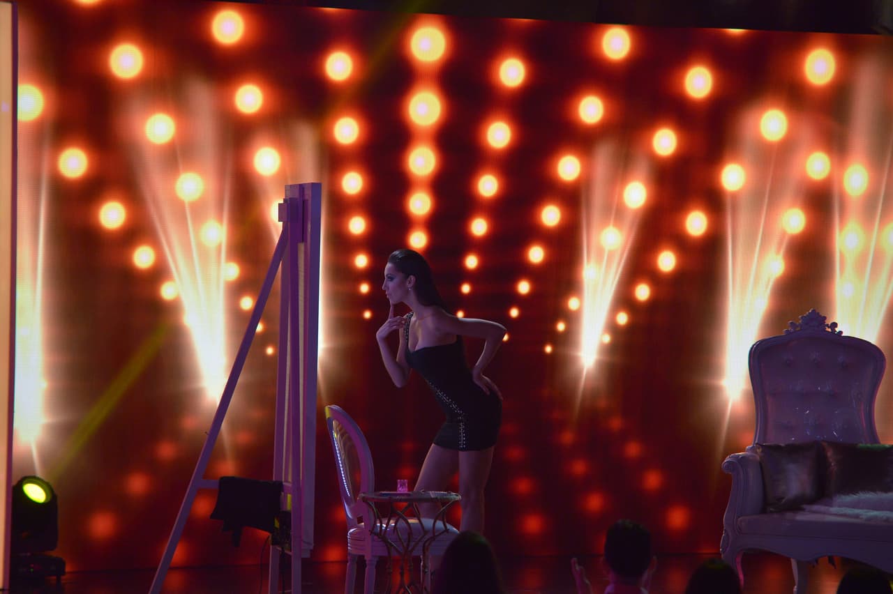 En el 2010 audicionó y en el 2012 se convirtió en la primera finalista a pesar de no dominar el español. Setareh considera que una de sus mayores cualidades es hacer reír y ayudar a las personas a sentirse bien y a superar sus problemas como lo hizo su familia del abuso doméstico. Después de Nuestra Belleza Latina se dedicó a ser YouTuber.