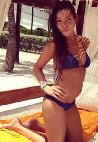 El portal Esmas.com indicó que la joven fue internada en un hospital de la Ciudad de México donde le realizaron un lavado de estómago para estabilizarla.