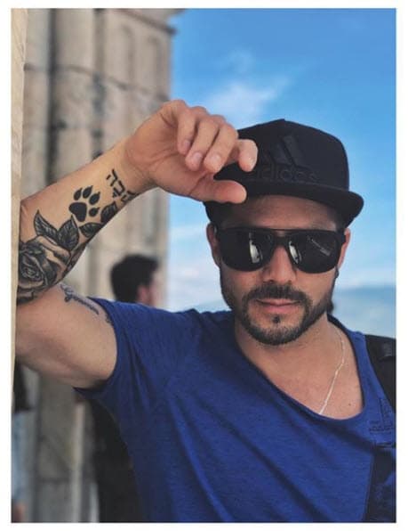 <b><a href="https://www.univision.com/temas/jose-ron">José Ron</a></b> regresó a la soltería, el protagonista de 
<b><a href="https://www.univision.com/novelas/enamorandome-de-ramon">'Enamorándome de Ramón'</a></b> anunció su rumptura sentimental con la también actriz Daniela Álvarez.