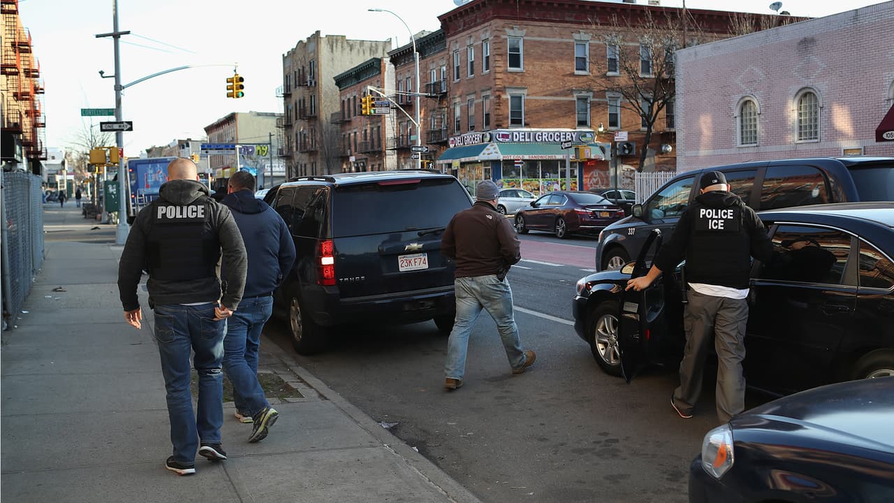 “No abra la puerta”: se mantiene la recomendación de activistas ante posibles deportaciones anunciadas por el presidente Trump